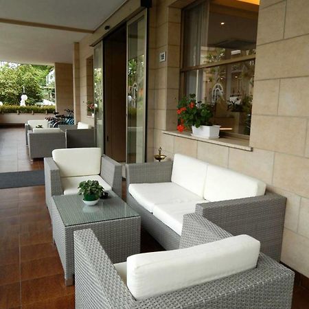 Hotel Rosabianca Rimini Dış mekan fotoğraf