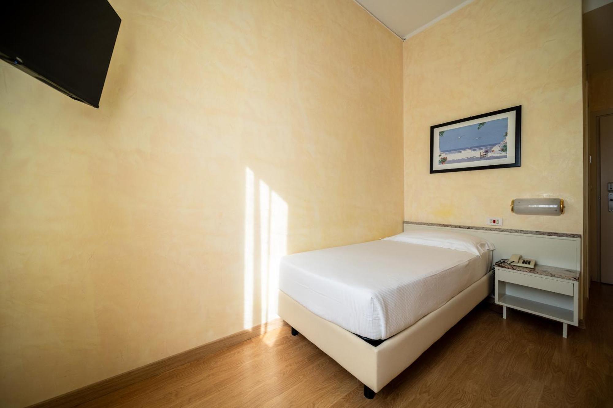 Hotel Rosabianca Rimini Dış mekan fotoğraf