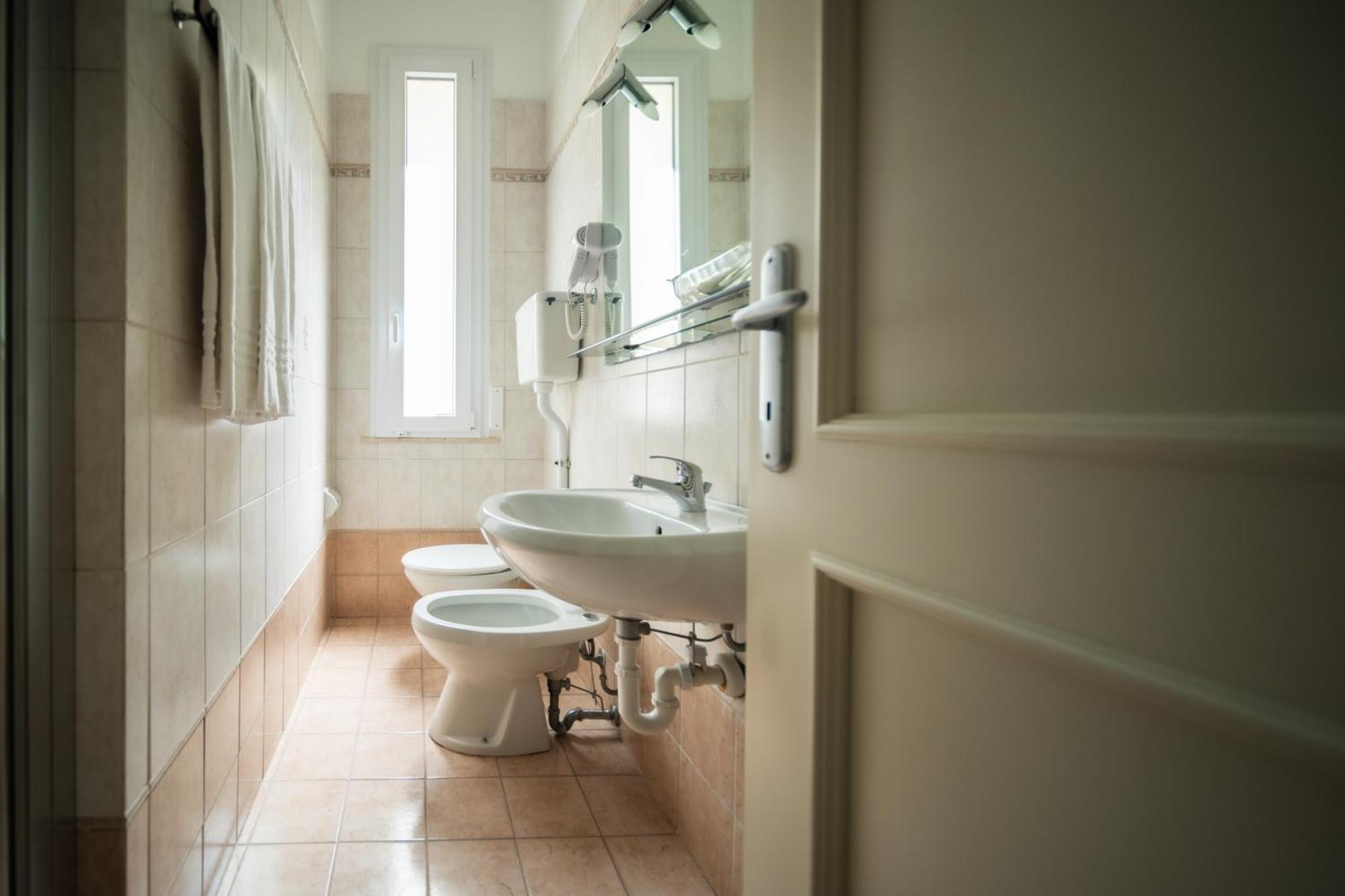 Hotel Rosabianca Rimini Dış mekan fotoğraf