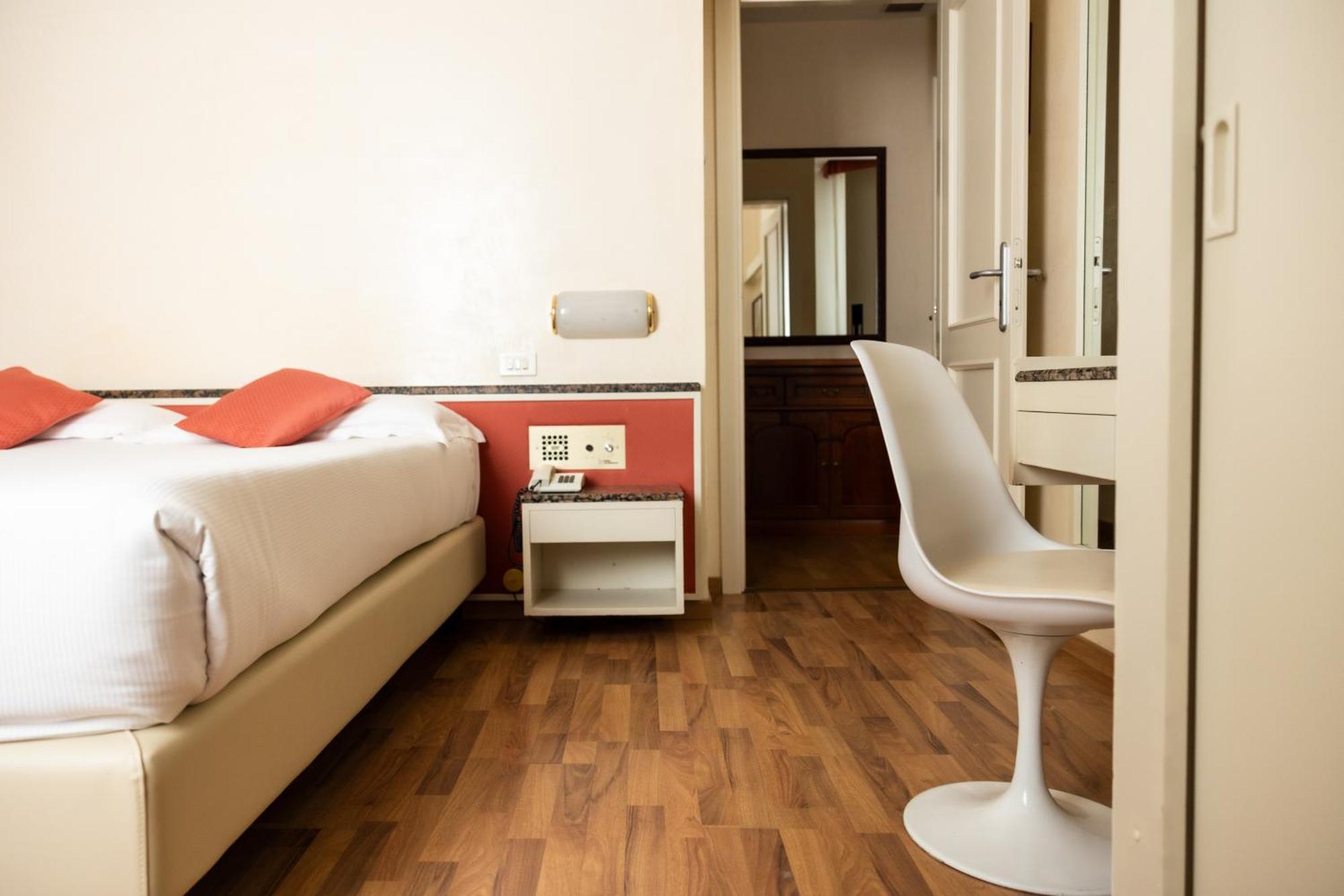 Hotel Rosabianca Rimini Dış mekan fotoğraf